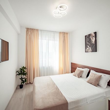 Cozy Collection Apartments At Palas Mall 雅西 外观 照片