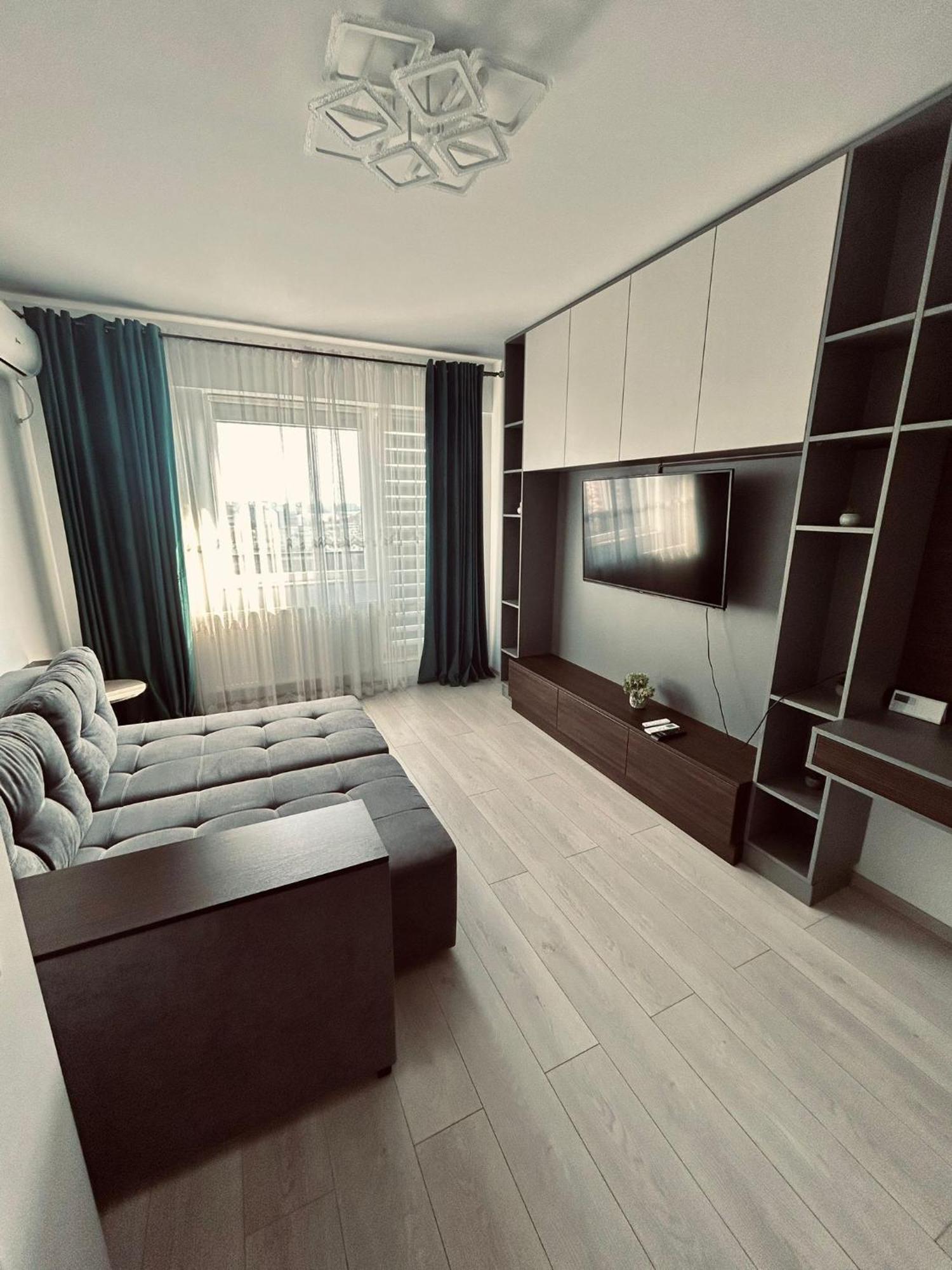 Cozy Collection Apartments At Palas Mall 雅西 外观 照片
